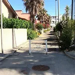 Fuer Acht Personen By Interhome Ferienhaus Saint-Cyprien (Pyrenees-Orientales)