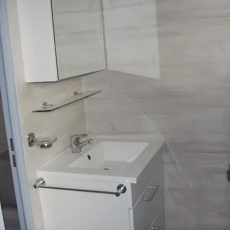 Fuer Acht Personen By Interhome Saint-Cyprien (Pyrenees-Orientales)