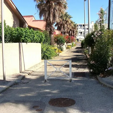 Fuer Acht Personen By Interhome Prázdninový dům Saint-Cyprien (Pyrenees-Orientales)